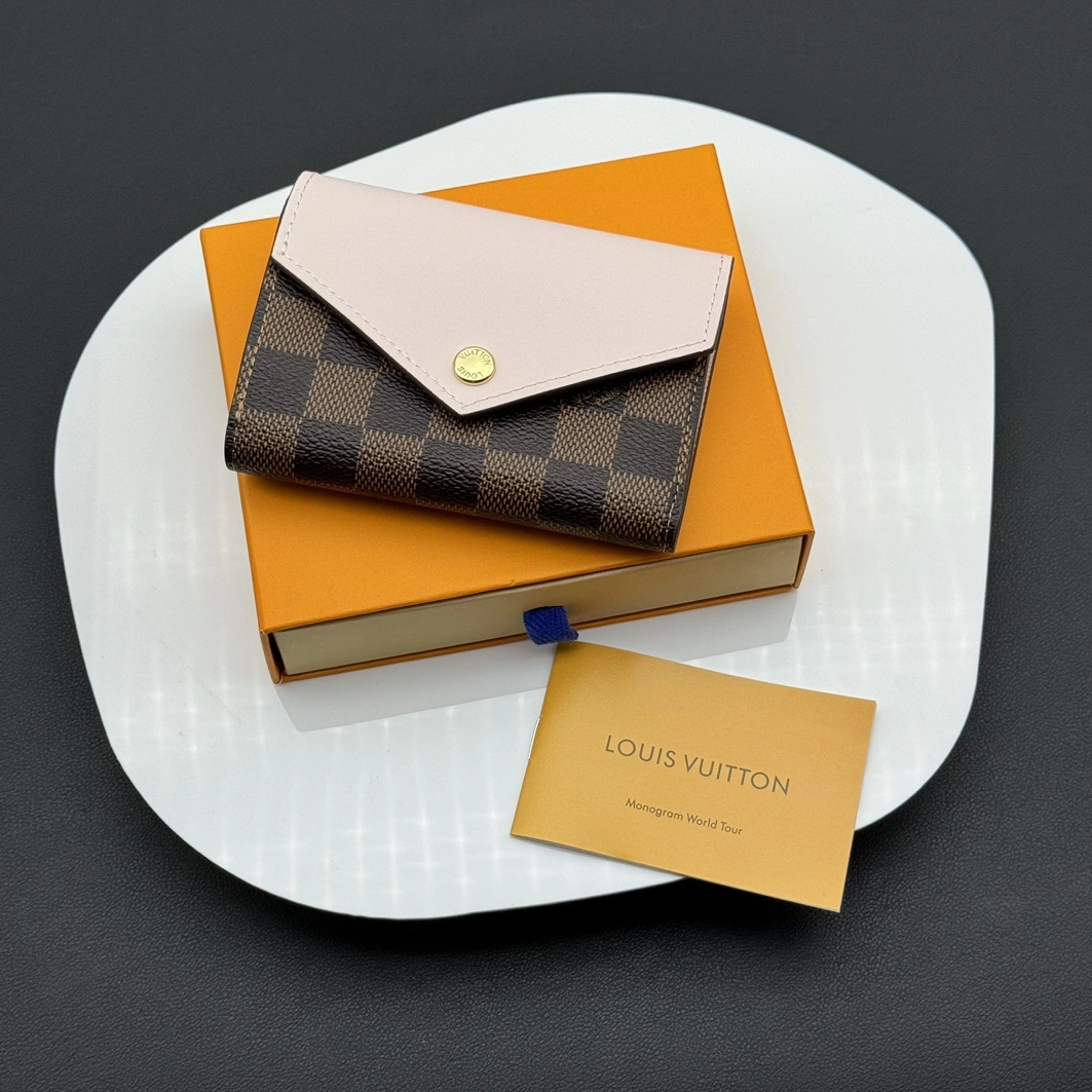 Louis Vuitton LV Card Case For Women Sophisticated 5835