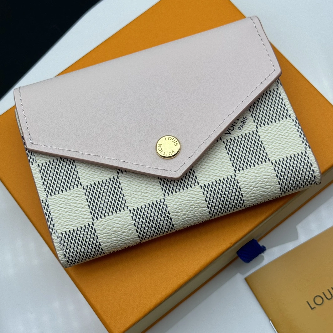 Louis Vuitton LV Card Case For Women Vibrant 8130