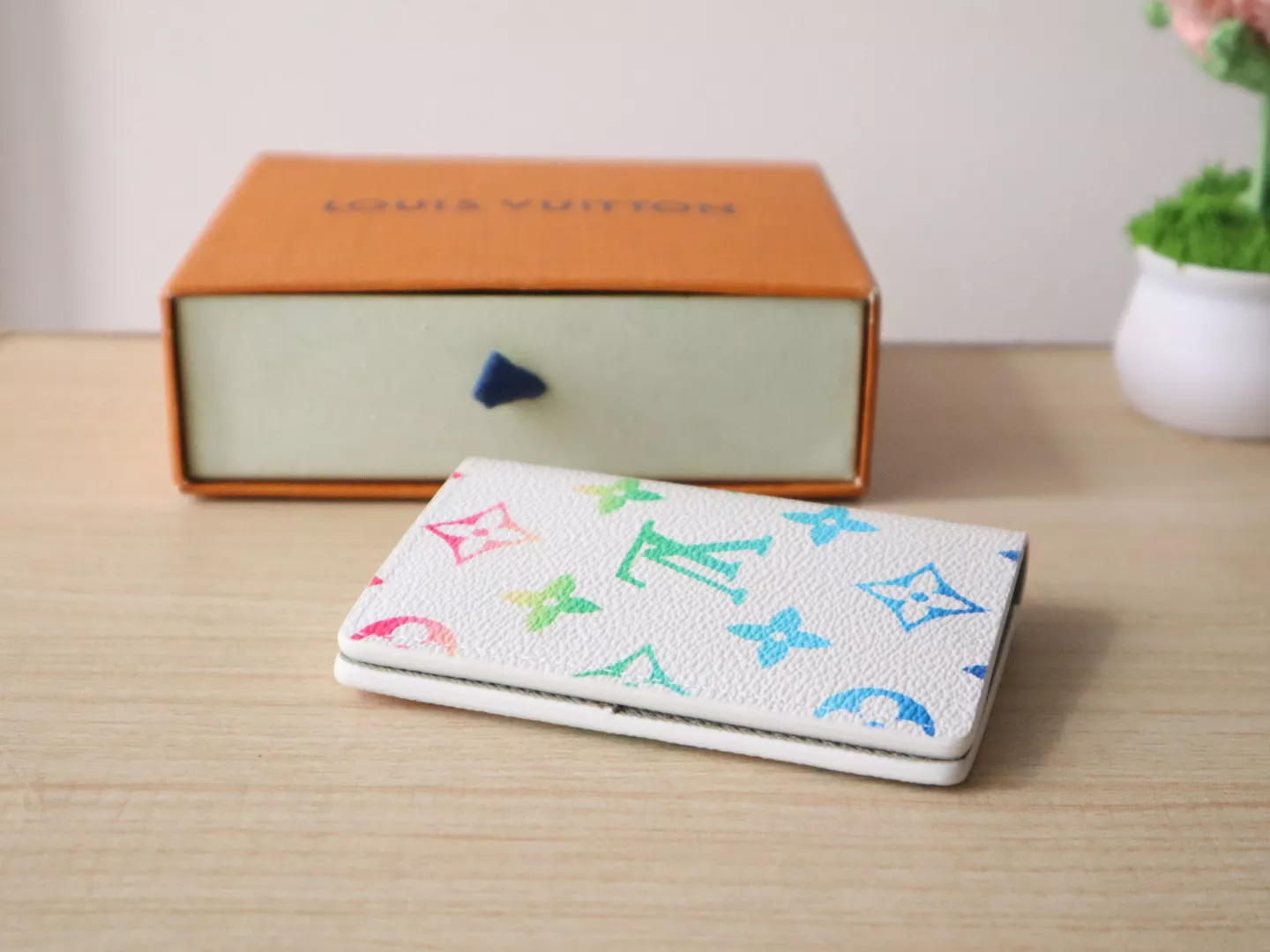 Louis Vuitton LV Card Case For Women WellDesigned 9572