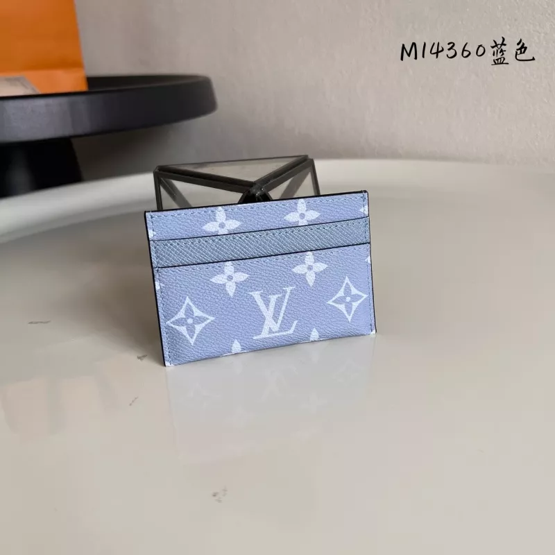 Louis Vuitton LV Card Case Functional 395