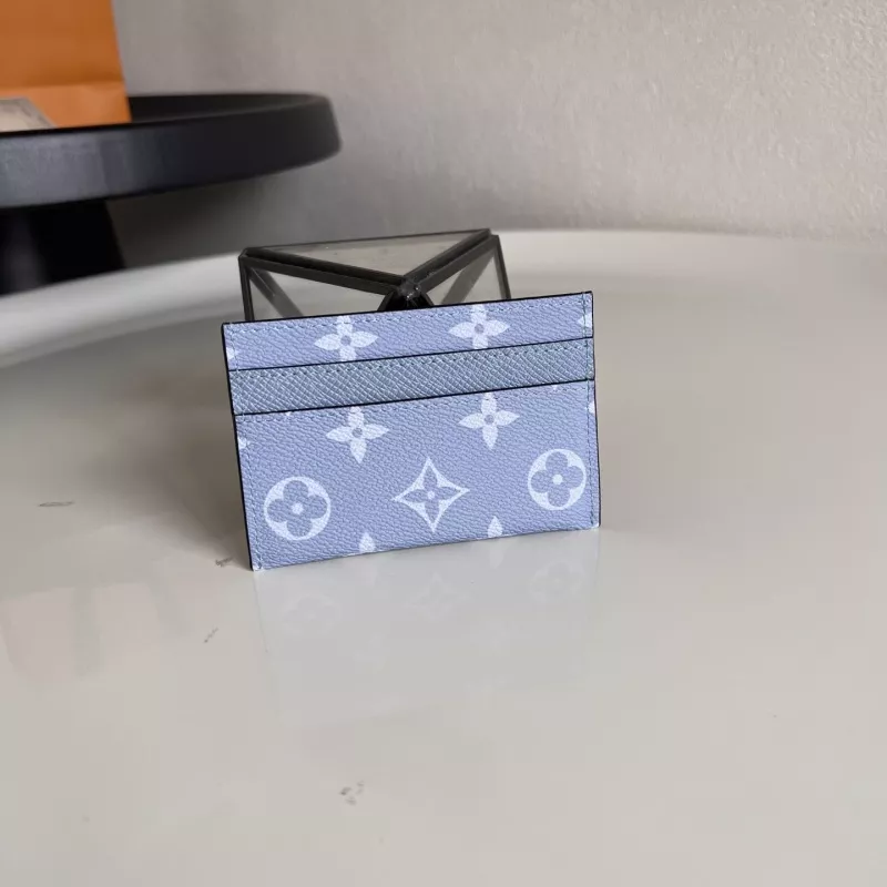 Louis Vuitton LV Card Case Functional 395