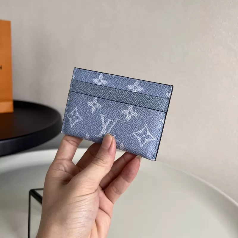 Louis Vuitton LV Card Case Functional 395