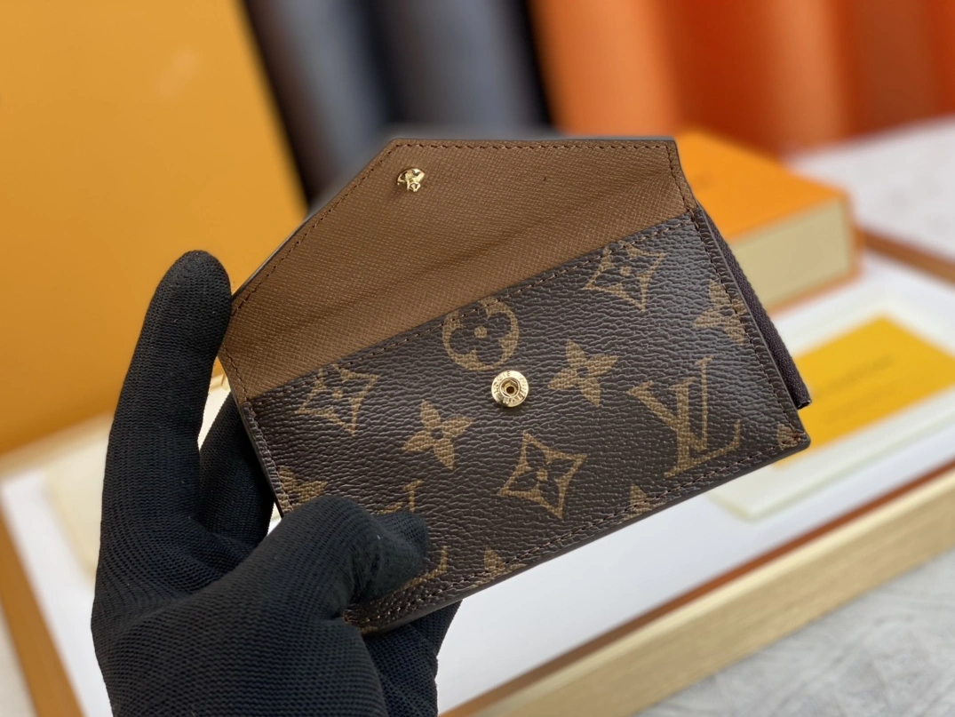 Louis Vuitton LV Card Case In Brown For Women Fashionable 9919