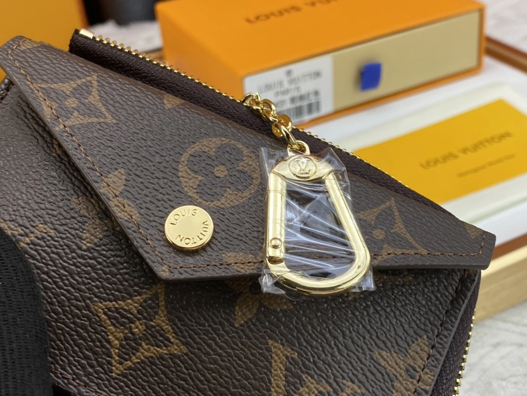 Louis Vuitton LV Card Case In Brown For Women Fashionable 9919