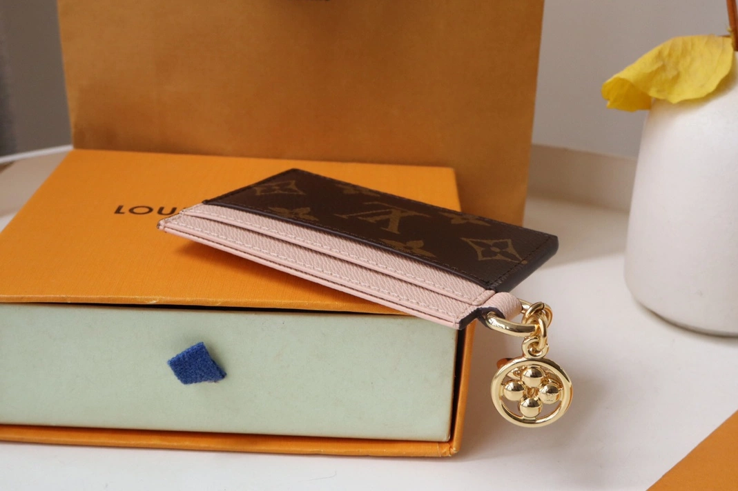 Louis Vuitton LV Card Case Modern 2031