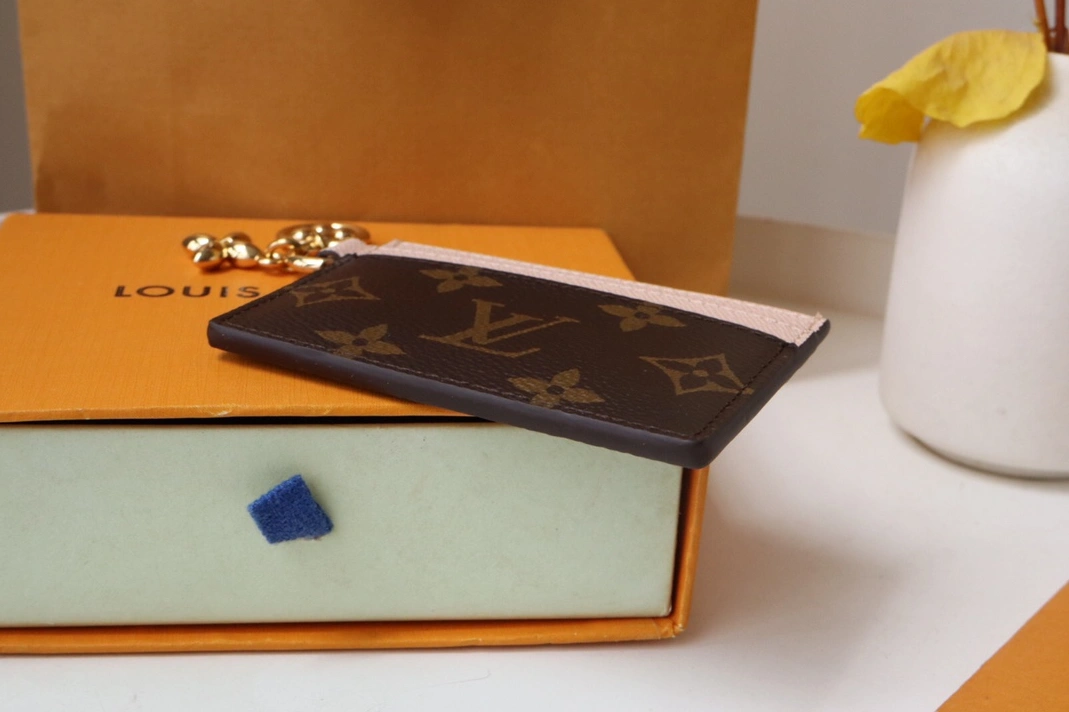 Louis Vuitton LV Card Case Modern 2031