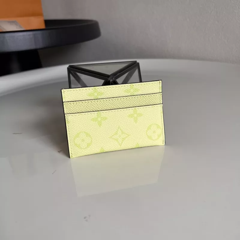 Louis Vuitton LV Card Case Refined 3698