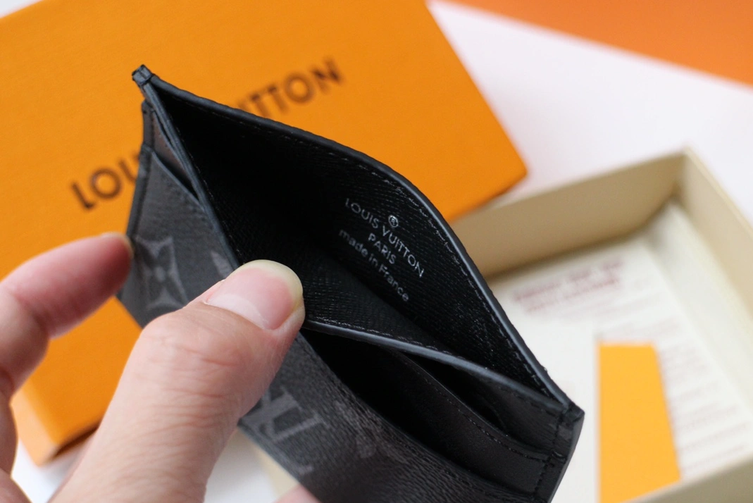 Louis Vuitton LV Card Case Sophisticated 9269