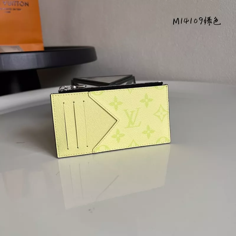 Louis Vuitton LV Card Case Stylish 643