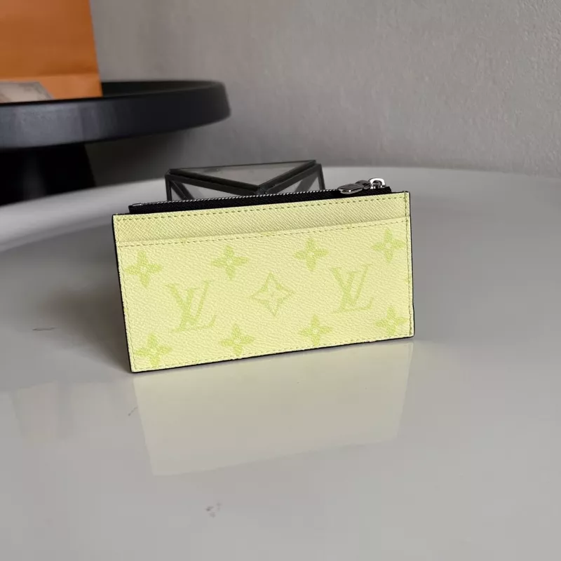 Louis Vuitton LV Card Case Stylish 643