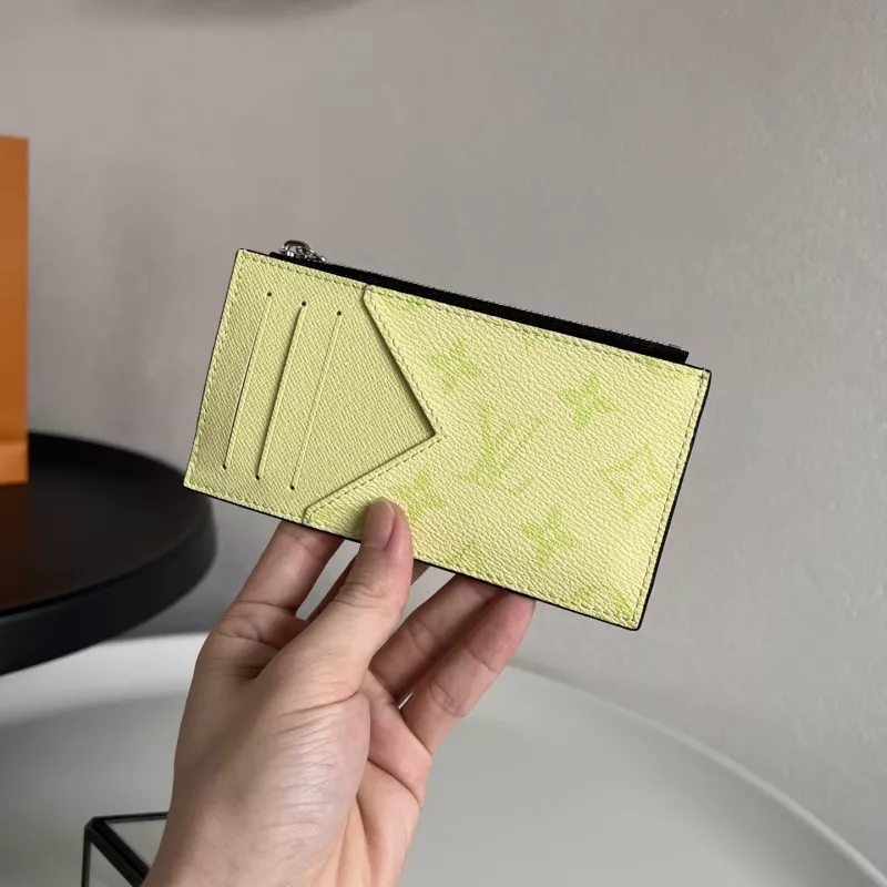 Louis Vuitton LV Card Case Stylish 643