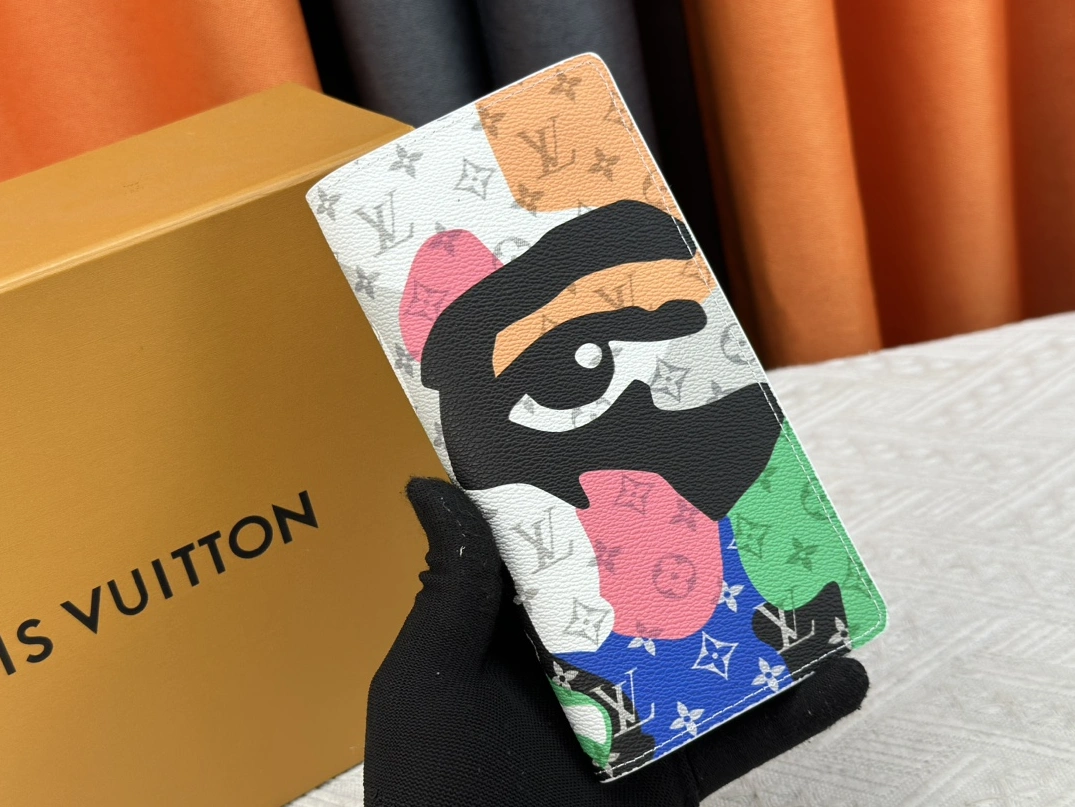 Louis Vuitton LV Card Case Timeless 9790