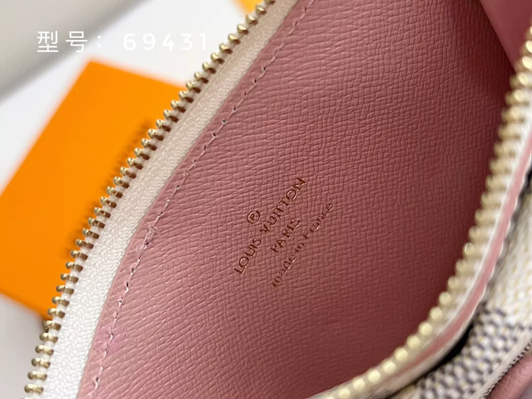 Louis Vuitton LV Card Case UrbanStyle 2790