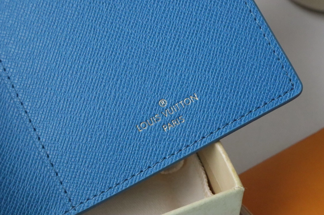 Louis Vuitton LV Card Case WellDesigned 4888