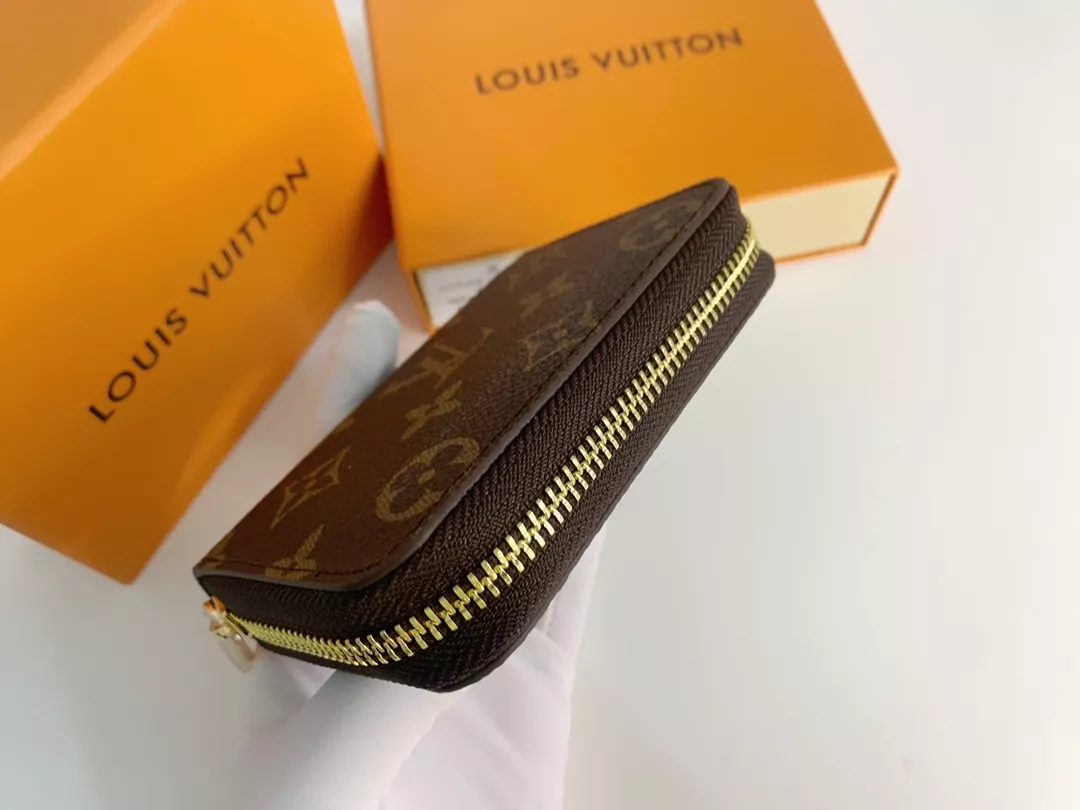 Louis Vuitton LV Card Case WellDesigned 4900
