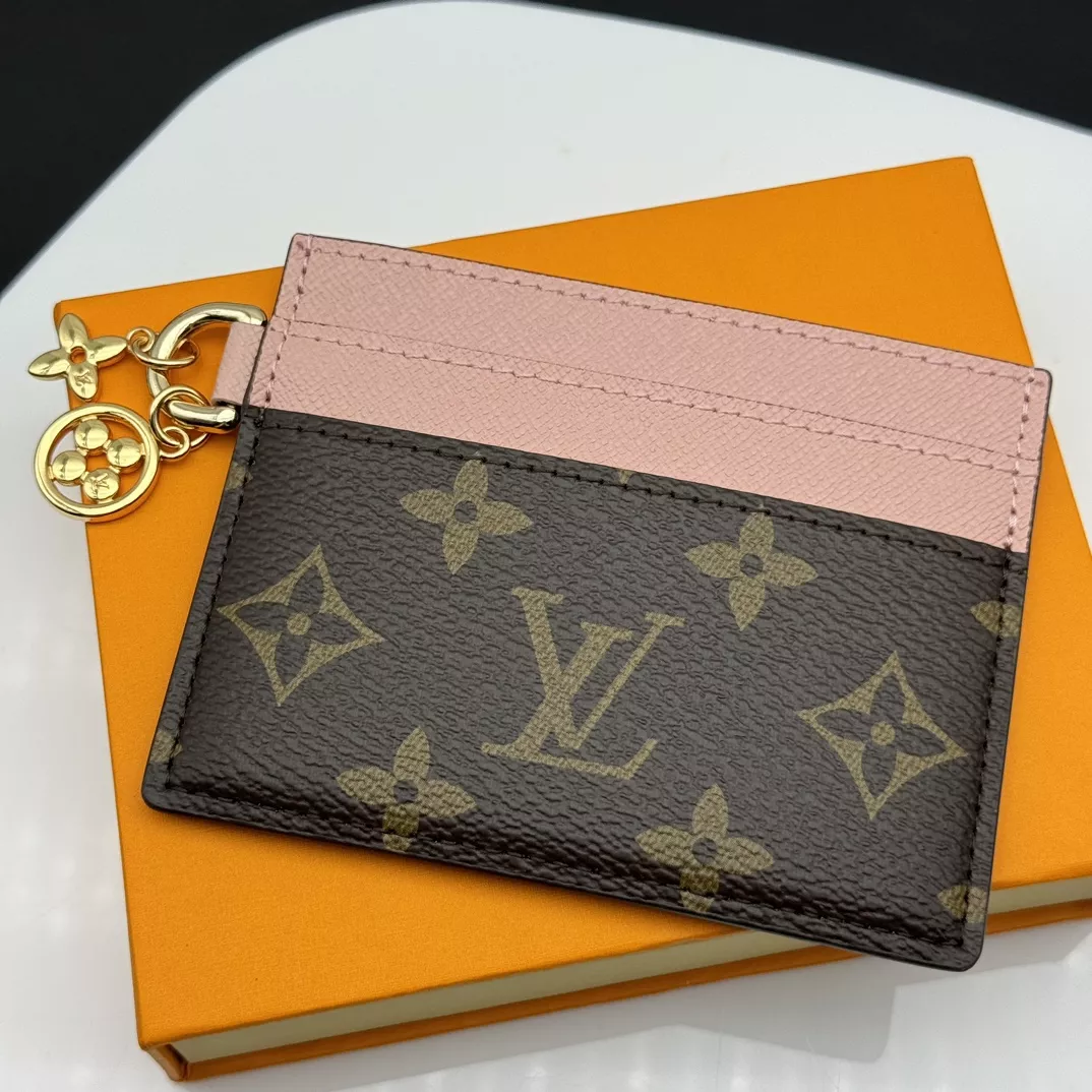 Louis Vuitton LV Card Case WellDesigned 5461