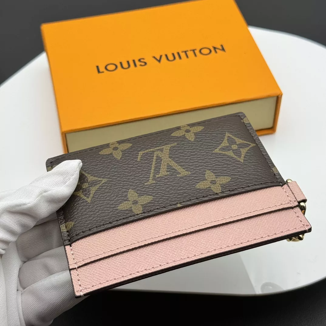Louis Vuitton LV Card Case WellDesigned 5461