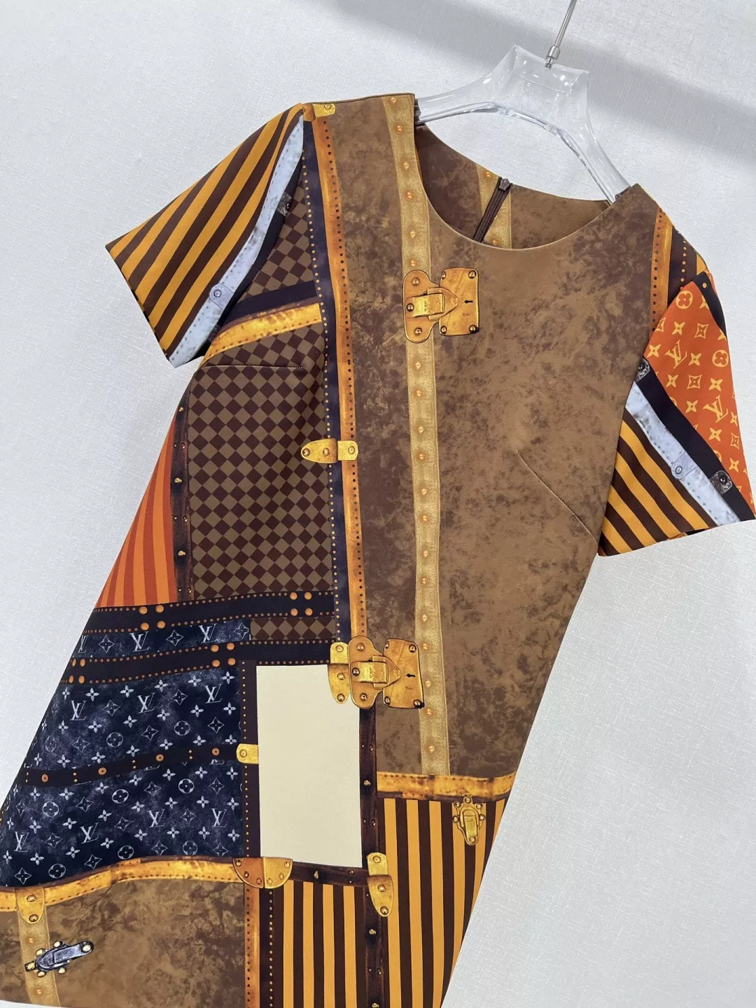 Louis Vuitton LV Dresses Short Sleeved For Women NewStyle 3230