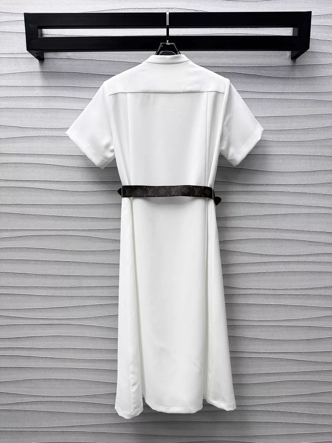 Louis Vuitton LV Dresses Short Sleeved For Women Refined 5797