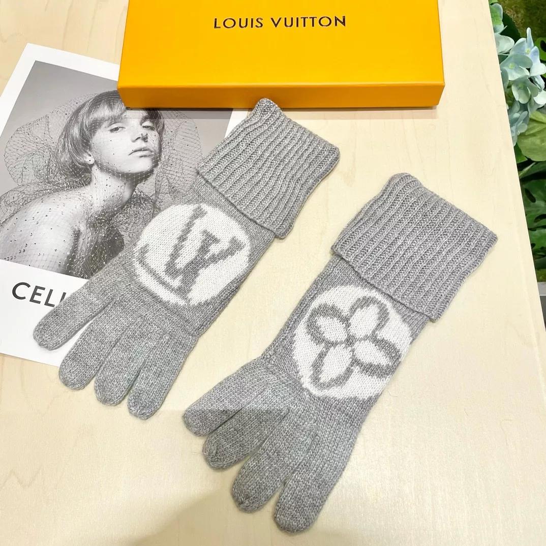 Louis Vuitton LV Gloves Cozy 7336