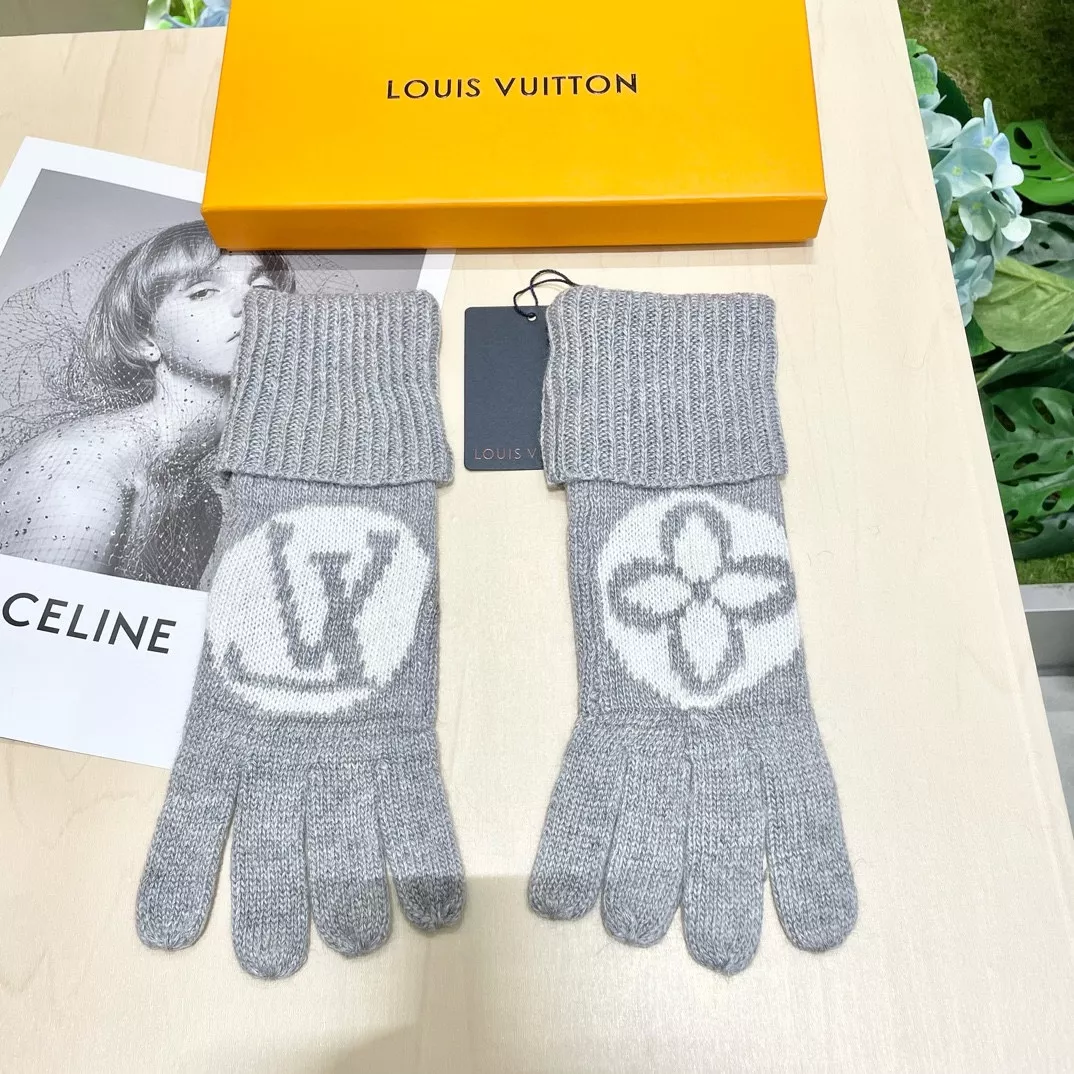 Louis Vuitton LV Gloves Cozy 7336