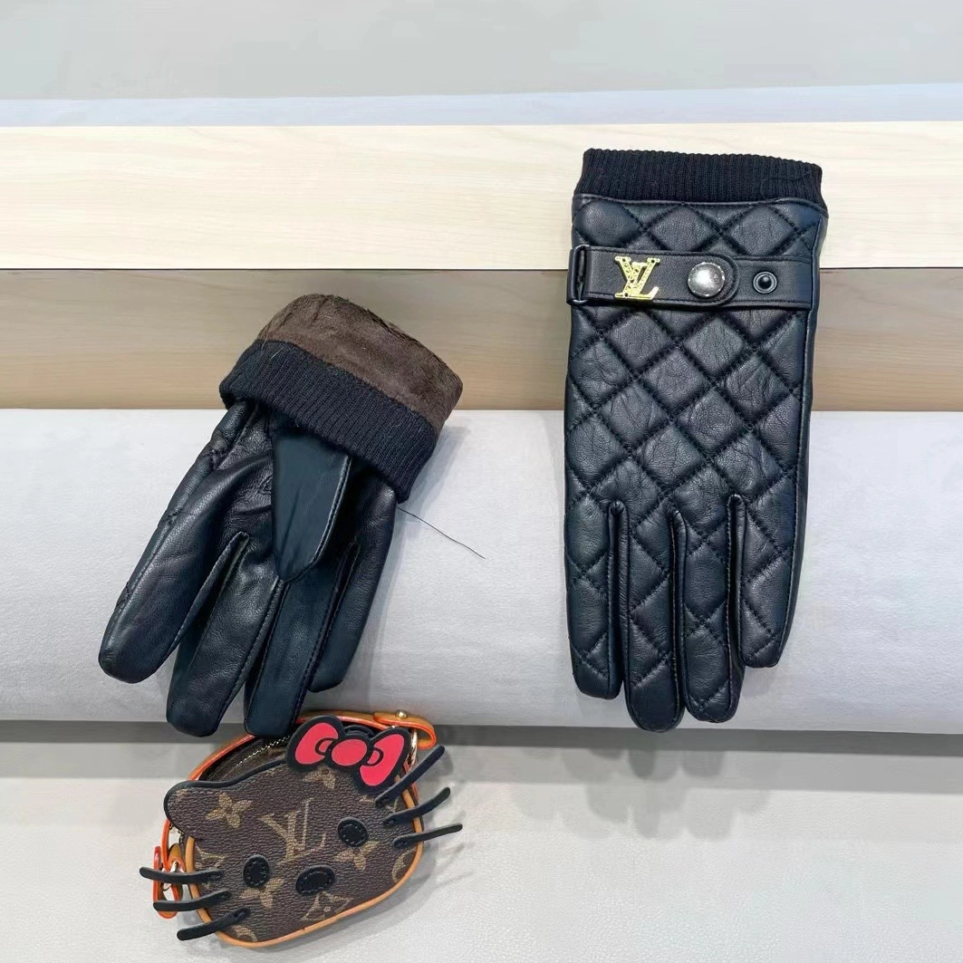 Louis Vuitton LV Gloves For Men Practical 4089