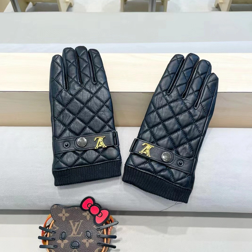 Louis Vuitton LV Gloves For Men Practical 4089