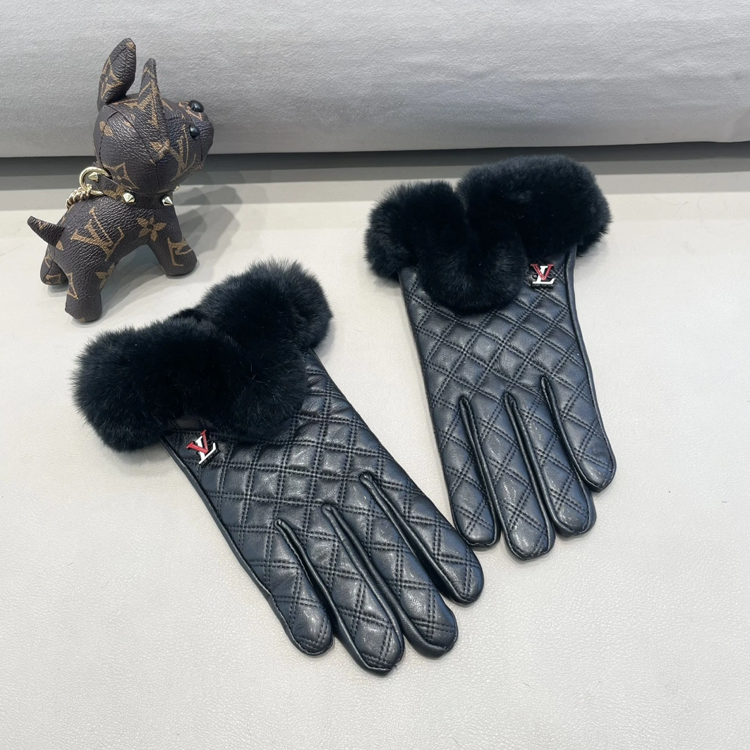 Louis Vuitton LV Gloves For Women DailyWear 4132