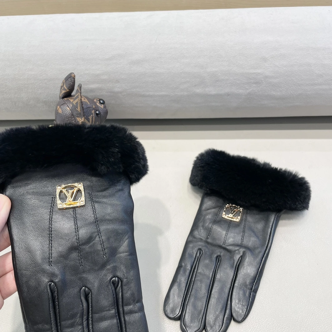 Louis Vuitton LV Gloves For Women Popular 555