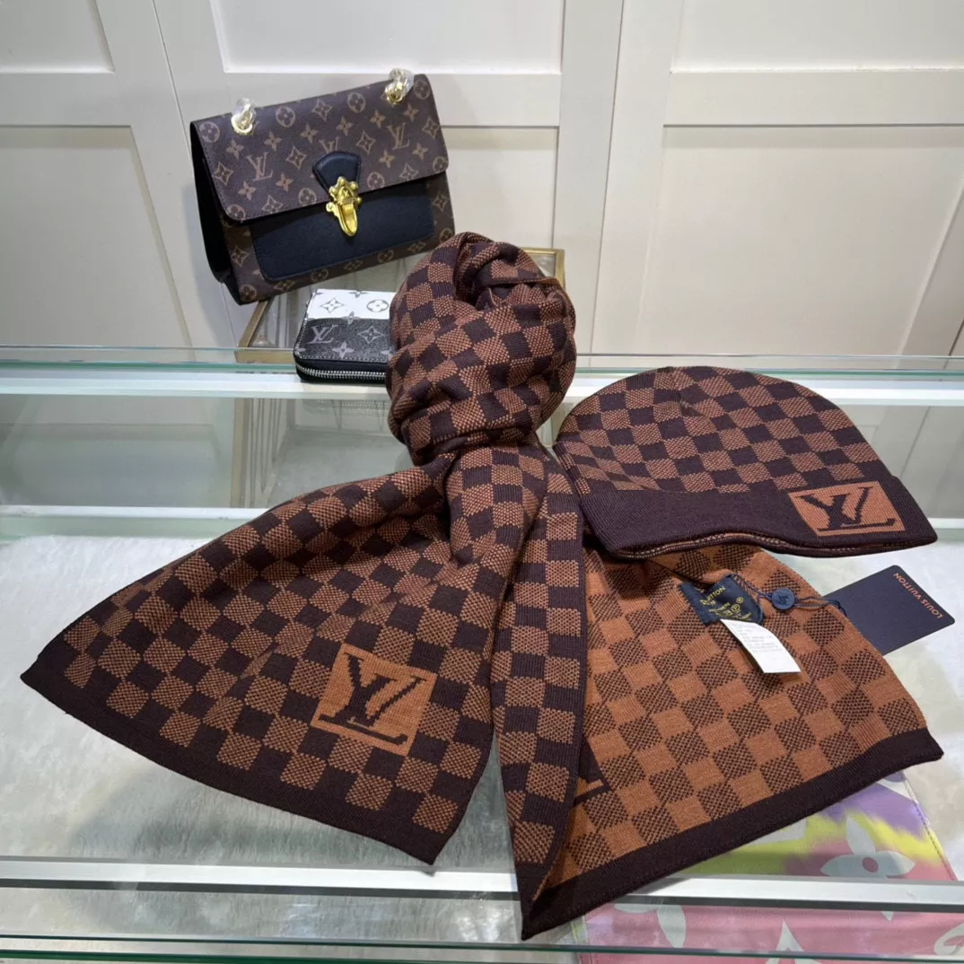 Louis Vuitton LV Hat and Scarf Set GoodFit 2214