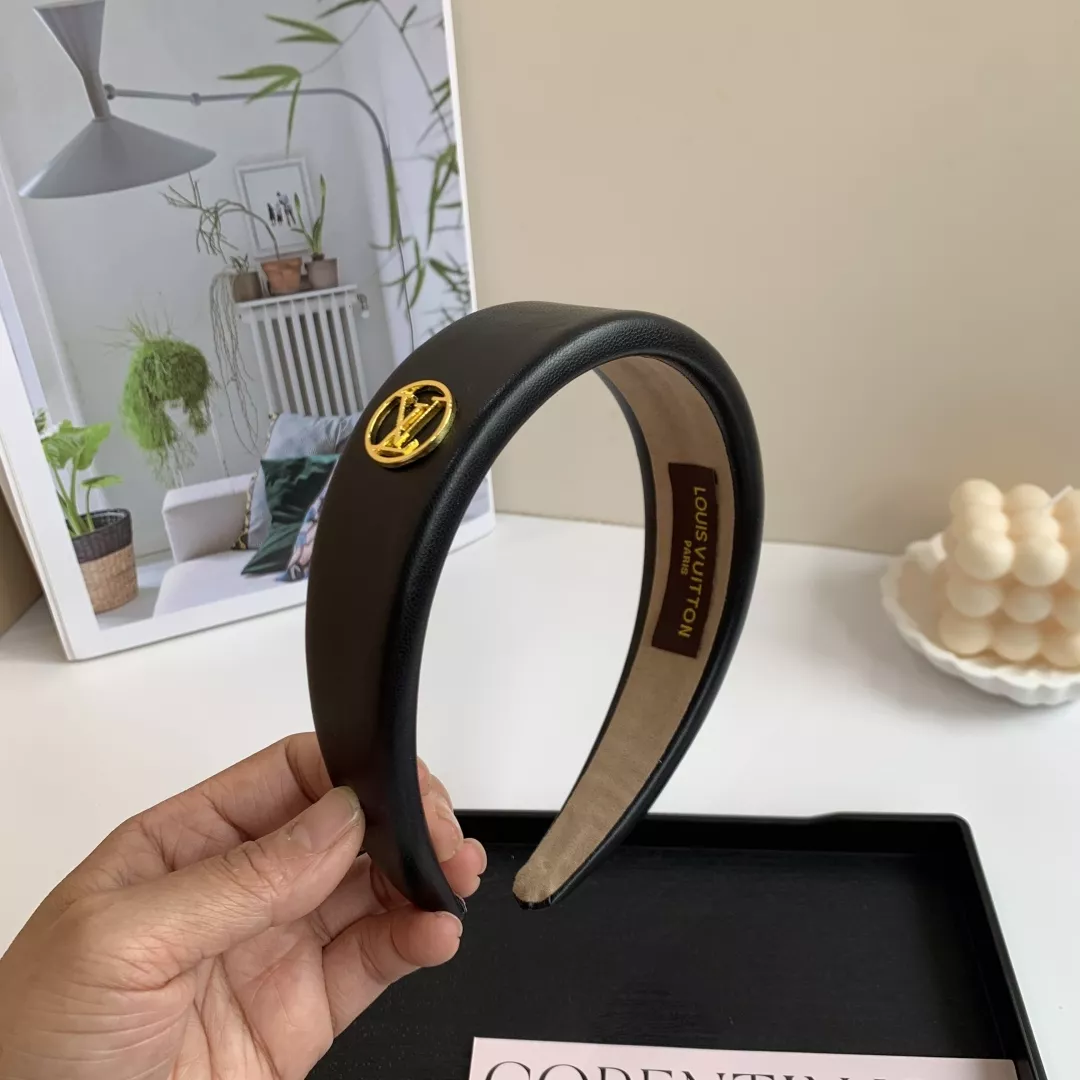 Louis Vuitton LV Headband Bright 1780
