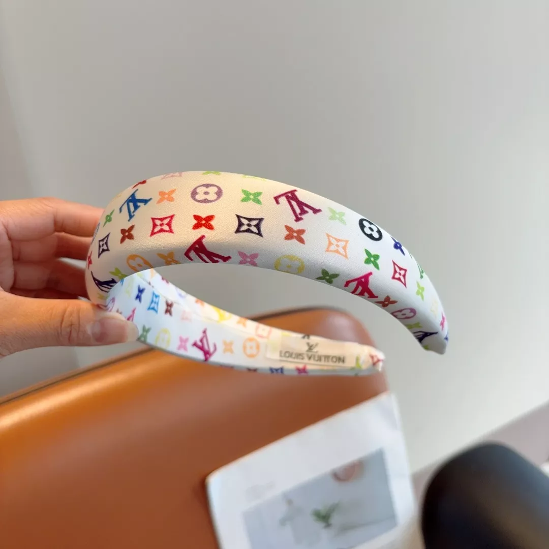 Louis Vuitton LV Headband For Women Compact 5036
