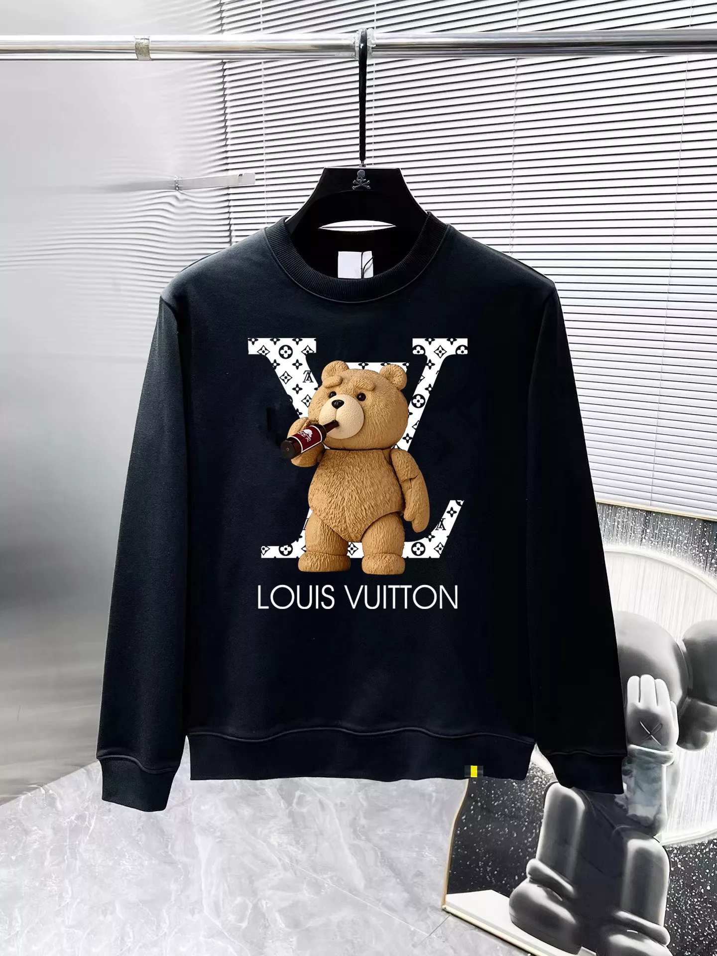 Louis Vuitton LV Hoodies Long Sleeved For Men Flexible 6339