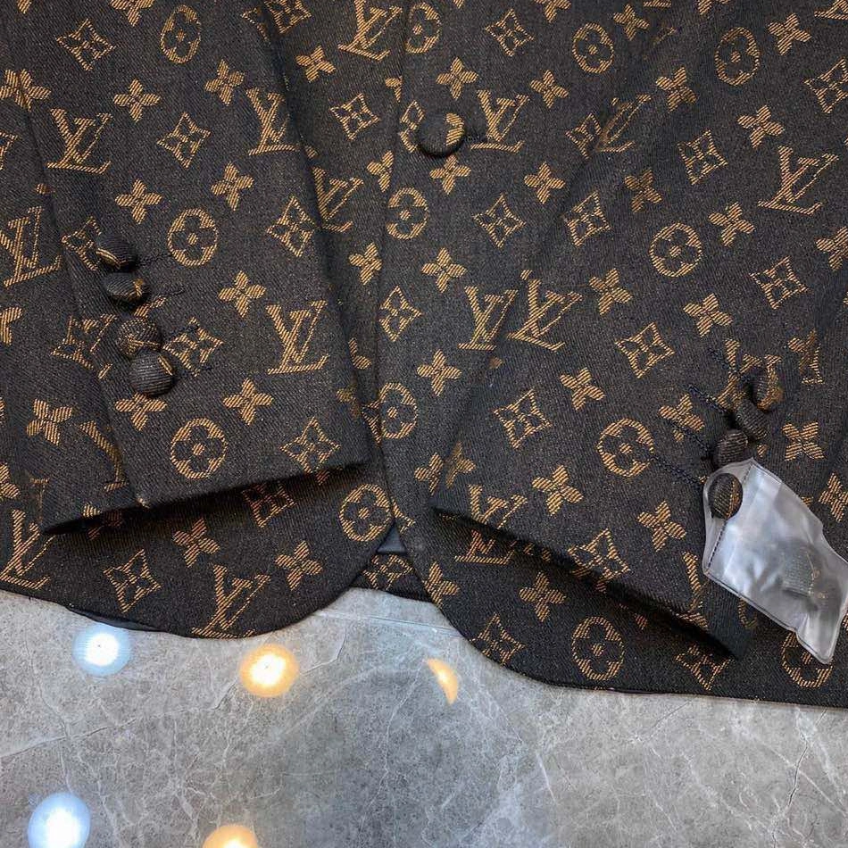 Louis Vuitton LV Jackets Long Sleeved For Men Soft 1157
