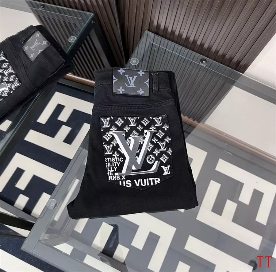 Louis Vuitton LV Jeans For Men Comfortable 742