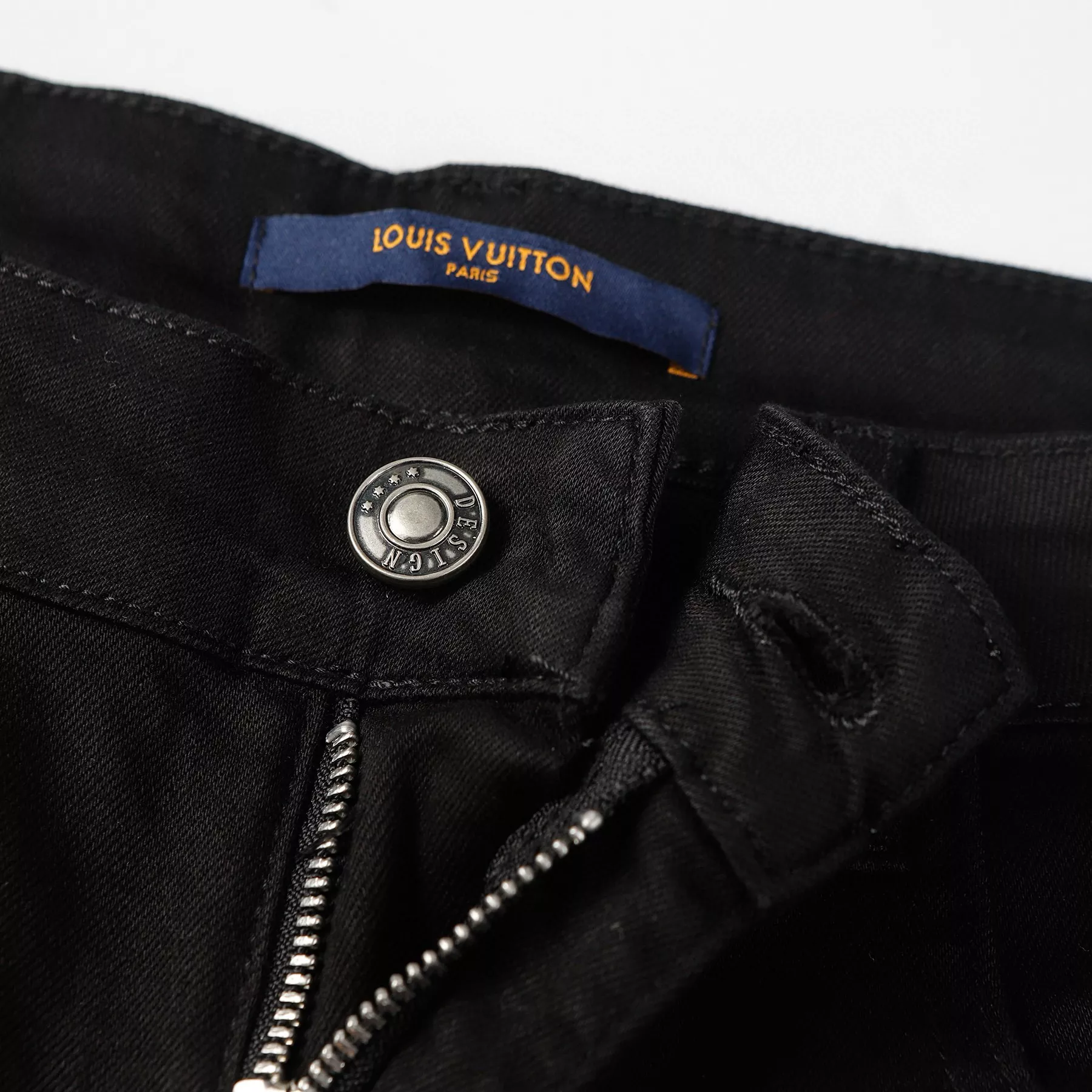 Louis Vuitton LV Jeans For Men DailyWear 137
