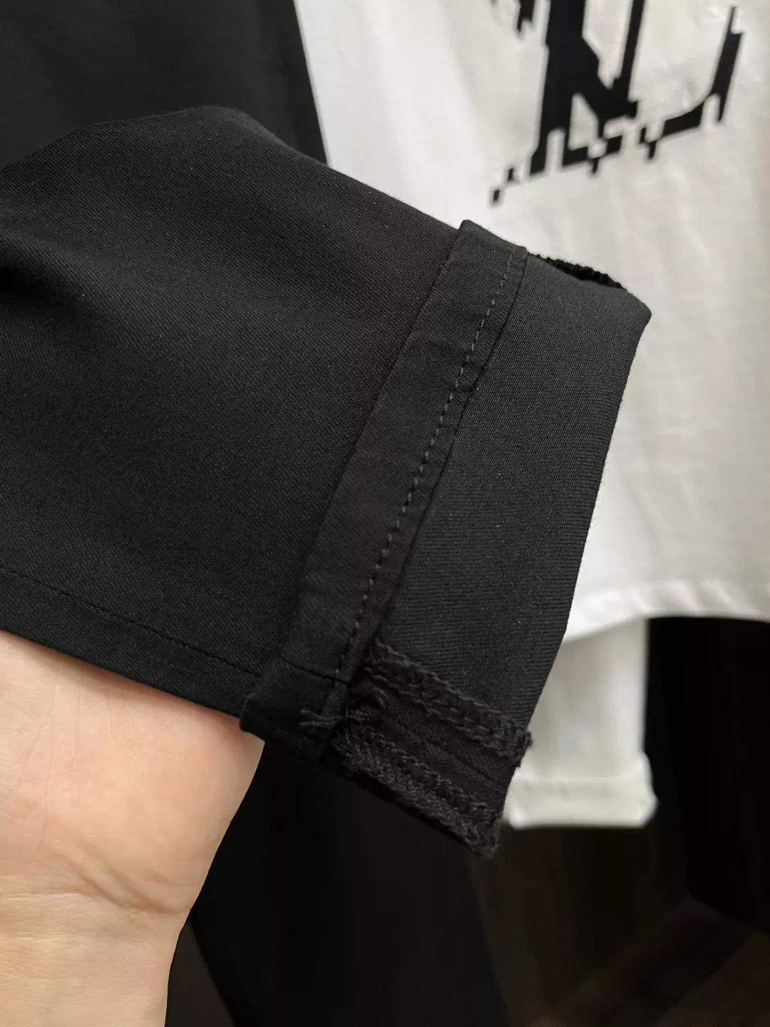 Louis Vuitton LV Jeans For Men DailyWear 590
