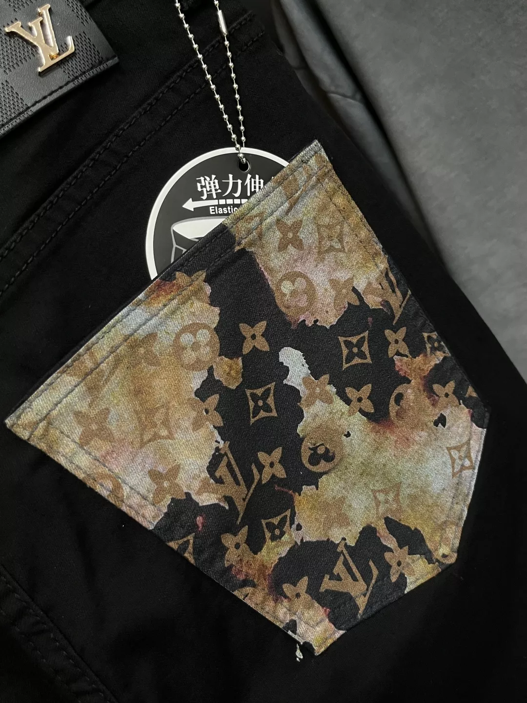 Louis Vuitton LV Jeans For Men Durable 625