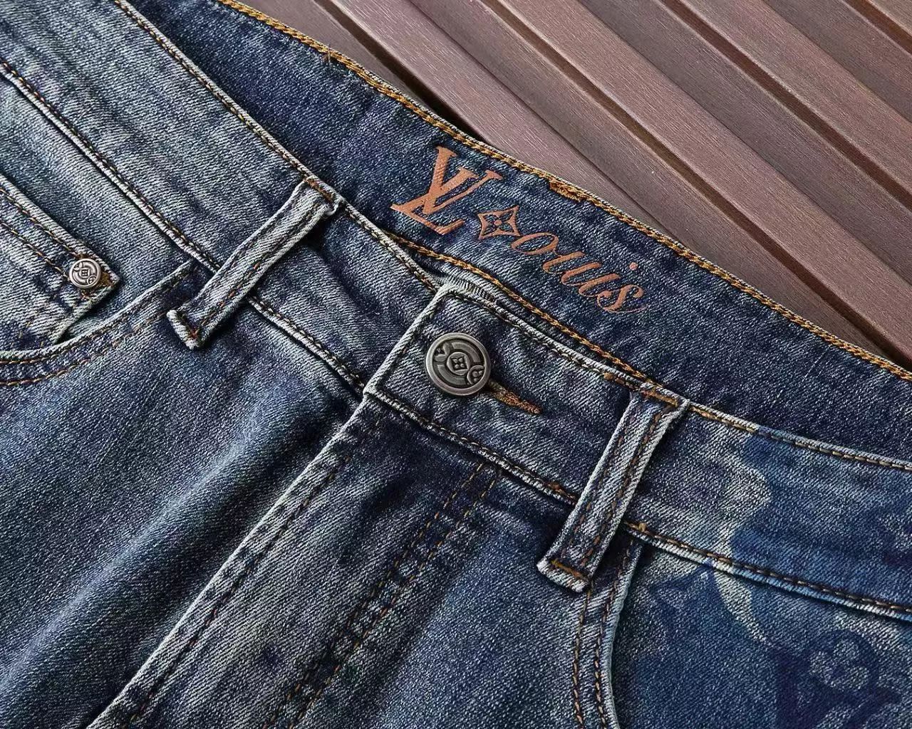 Louis Vuitton LV Jeans For Men Elegant 2113