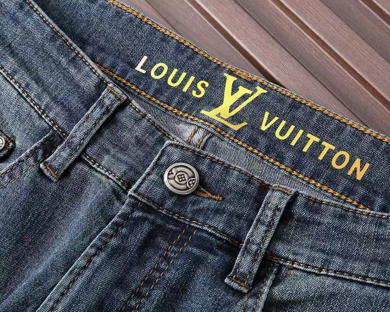 Louis Vuitton LV Jeans For Men Lightweight 4202