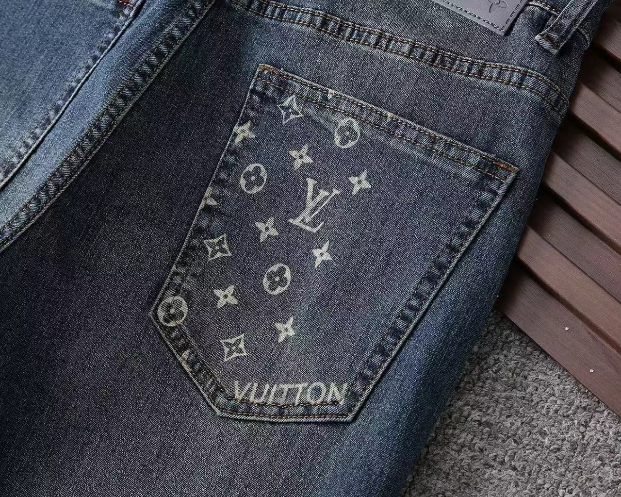 Louis Vuitton LV Jeans For Men Lightweight 4202
