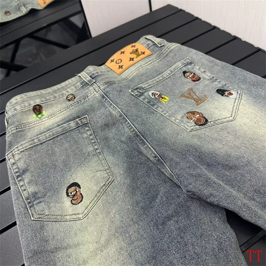 Louis Vuitton LV Jeans For Men Practical 4961