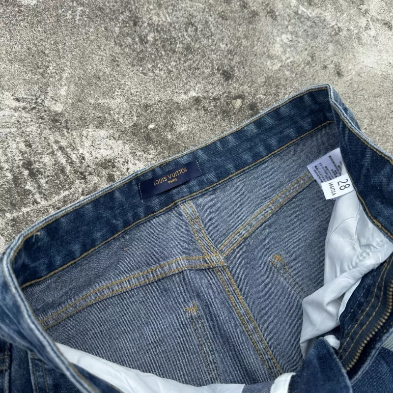 Louis Vuitton LV Jeans For Men Practical 9864