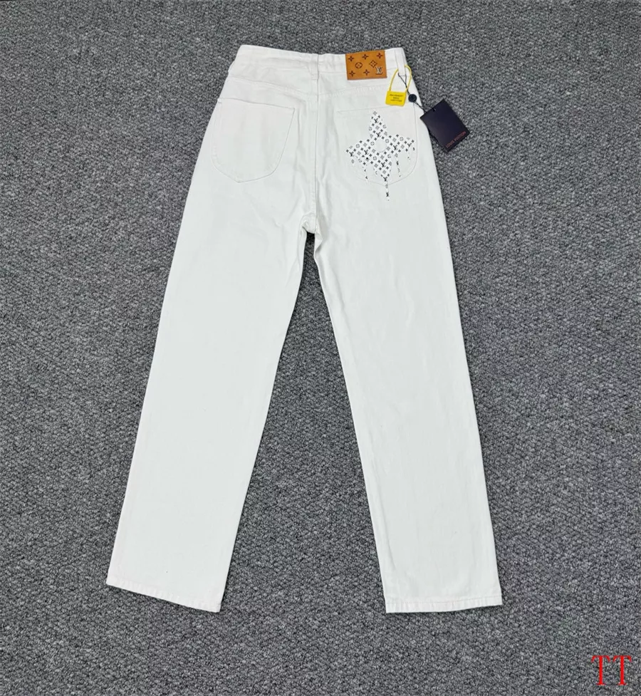 Louis Vuitton LV Jeans For Men Refined 2560