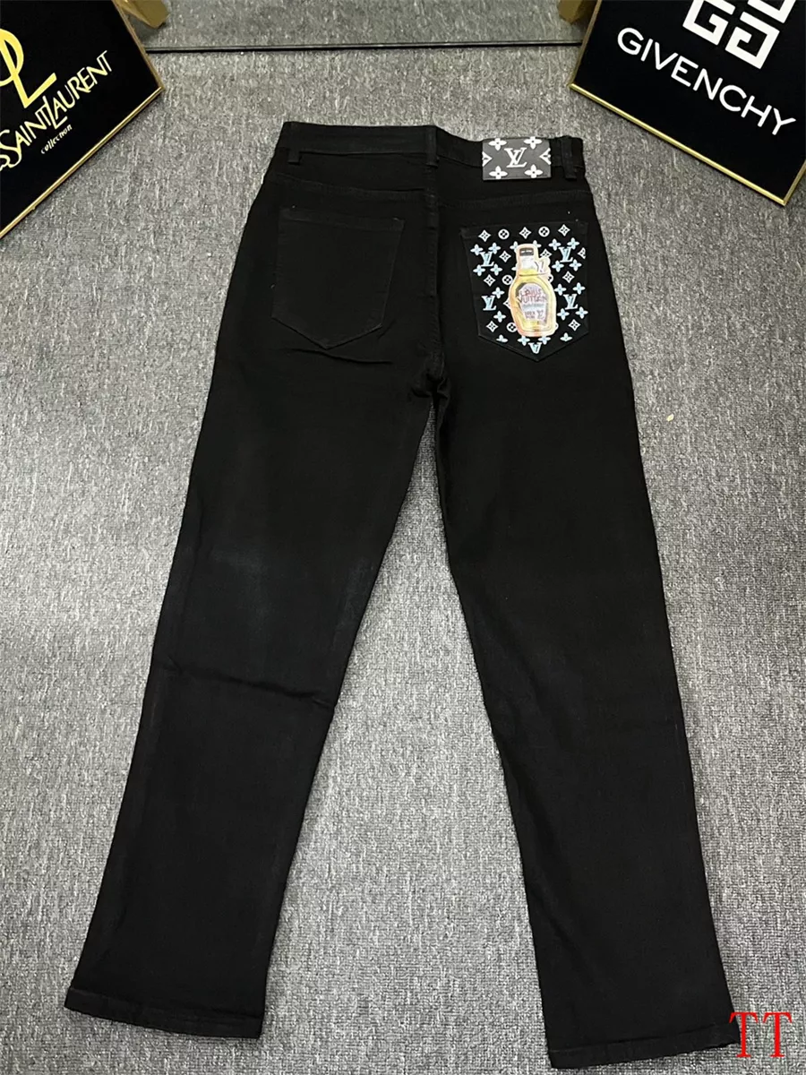 Louis Vuitton LV Jeans For Men Sleek 6476