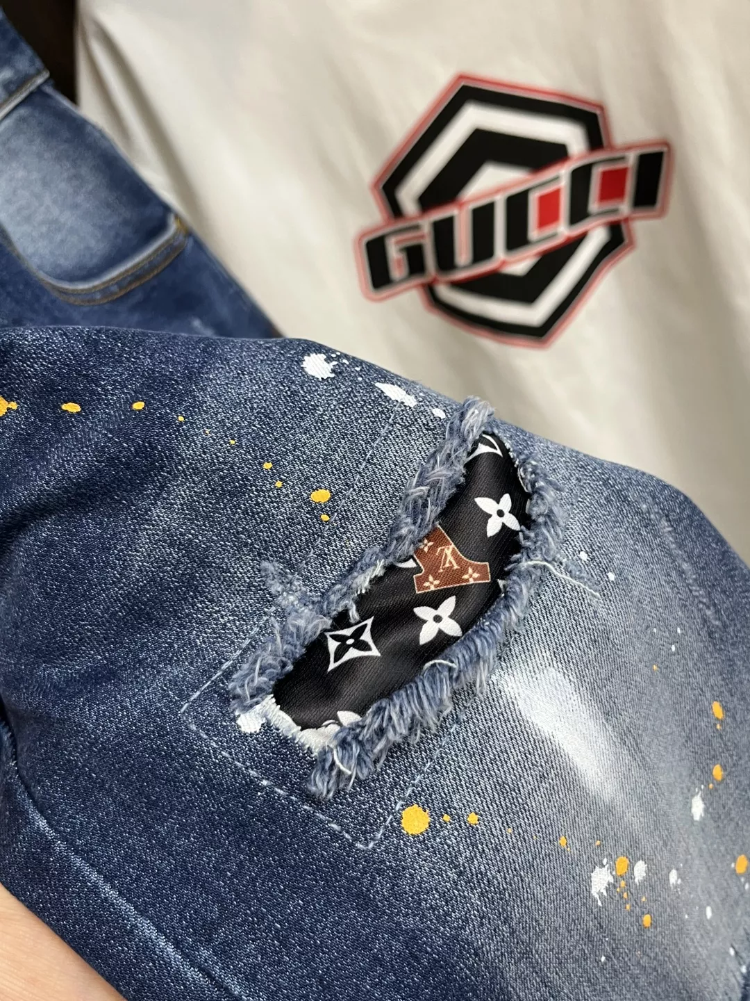 Louis Vuitton LV Jeans For Men Sleek 7513