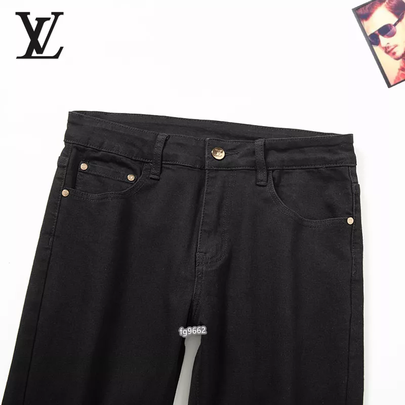 Louis Vuitton LV Jeans For Men Sleek 7819