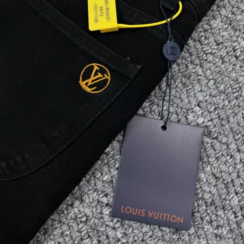 Louis Vuitton LV Jeans For Men Soft 6667
