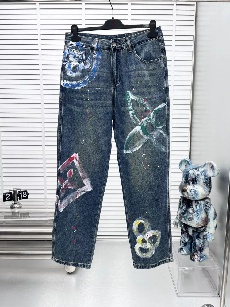 Louis Vuitton LV Jeans For Men Sophisticated 1622