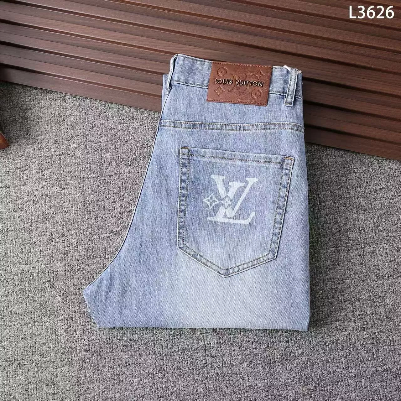 Louis Vuitton LV Jeans For Men StreetReady 549